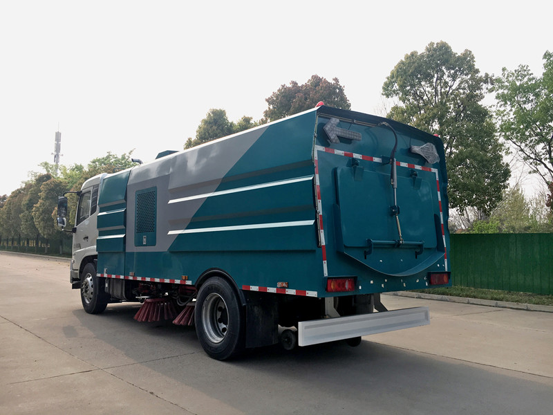 國六東風天錦掃路車（12立方）